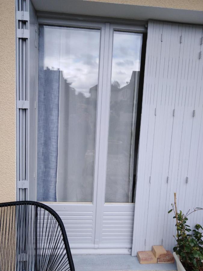 Chez Myla Chambre Avec Tv Ecran Plat Et Salle De Bain Privative Бурж Екстериор снимка
